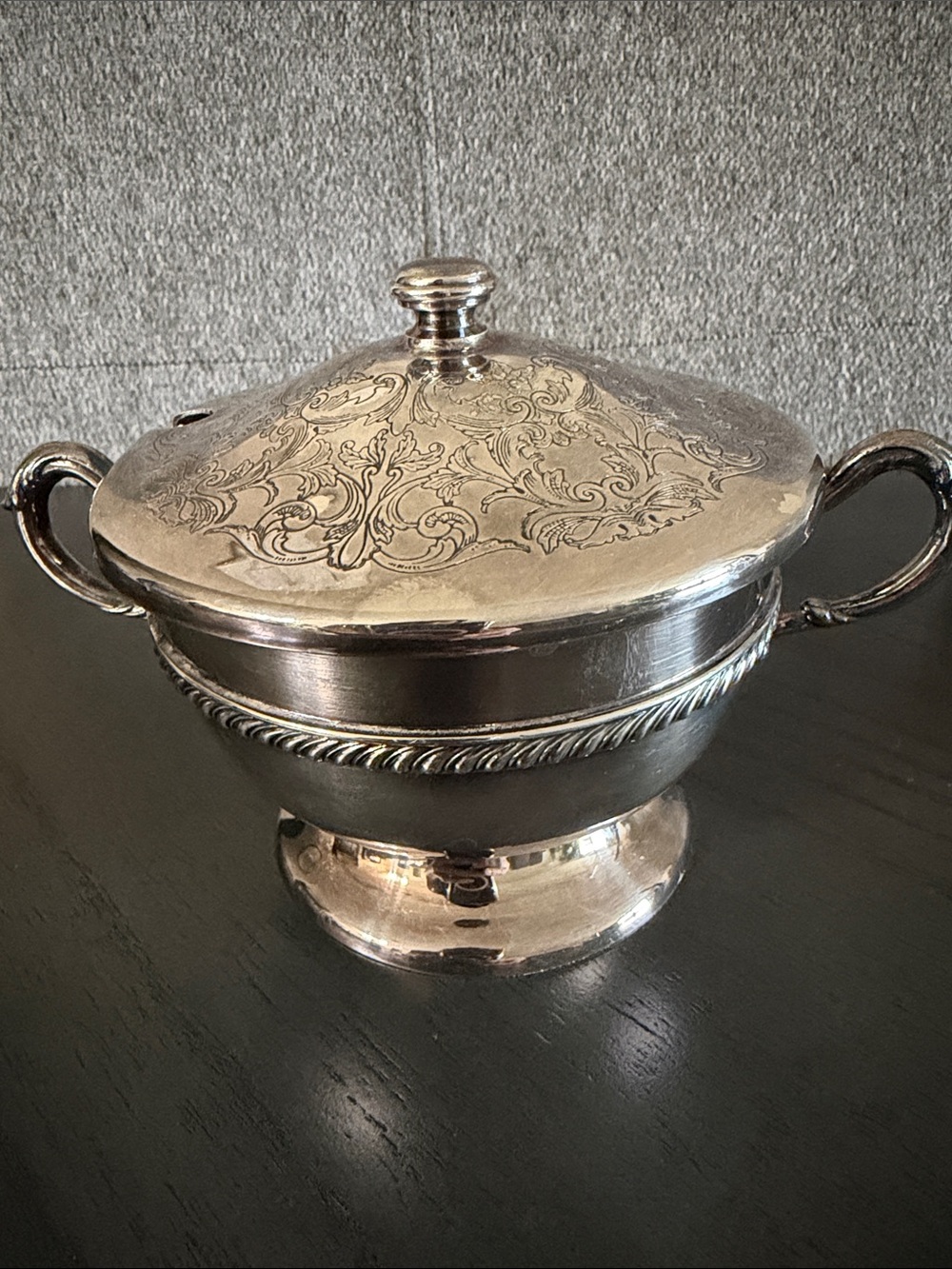 Vintage Primrose Plate Silver Plated Covered Sugar Bowl 6055 - As Is